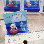 浮き輪でプカプカ　ピンク