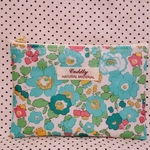 Liberty＊Betsy＊ポケットティッシュポーチ
