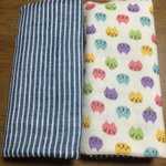 ネコニャンとデニム風Wガーゼのよだれパッド