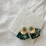 スワロフスキーとインド刺繍リボンのピアス＊イヤリング　ミニサイズ