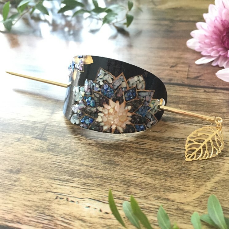 スワロフスキー19個】幸運の光☆神秘の「碧い蝶」サン