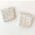 リバティプリント　「メドウテイルズ」ガーゼハンカチ