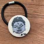 大仏様のヘアゴム