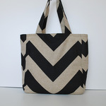 たっぷりトート - Chevron Black