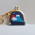 富士山柄　紺  がま口キーホルダー　