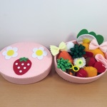 フェルトままごと お弁当箱セット (お花&いちご)