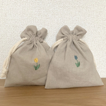 チューリップの刺繍【巾着ポーチ】