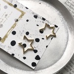 (708)⭐︎星⭐︎イヤーカフ  　片耳用　2個　ゴールド