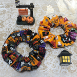 送料無料☆  ハロウィンシュシュ２個セット♪