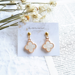 シェルクローバーのアクセサリー