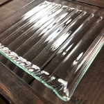 モール　　中皿　昭和レトロガラス　アンティーク　型ガラス　もったいないをカタチに　思い出と一緒に