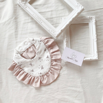 Frill bib ♡ 2 colors of white flower