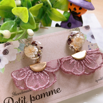 秋🍁カラーのお花ピアス(イヤリング)
