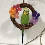 ※専用ページです※12251017様ご依頼の梵天セキセイインコちゃんのリースです♪羊毛フェルト