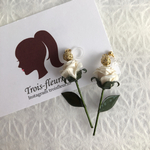 紙で作る 一本薔薇  ホワイト　イヤリング・ピアス