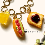 レモネードと選べるミニチュアパン　バッグチャーム