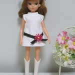 復刻版リカちゃんサイズ　白いミニスカート