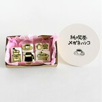 スペシャルコーヒー付きケーキセット(はんこセット)～純喫茶めがねはんこシリーズ
