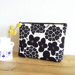 【再】4ポケット付・大きめポーチ　＊マチ約4cm タイプ　/ブーケBK