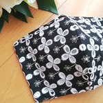 【大人気❤️】秋におすすめ　レースマスク　綿ローン　お花　秋マスク　刺繍　刺繍マスク　レース　マスク　おしゃれマスク　綿ローンマスク　涼しいマスク　かわいいマスク　秋用マスク