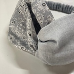 タイプA ダブルガーゼのクロスヘアターバン　グレーペイズリー×グレー
