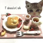 hand  made ミニチュア ドールハウス　姫猫キジ白ちゃんストロベリーパンケーキ