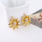 【2個入】太陽のパーツ　チャーム　ゴールド　高品質　H0120