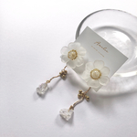 【ｲﾔﾘﾝｸﾞ】flower motif × natural stone