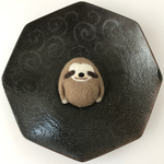ナマケモノくん　ブローチ 