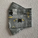 1枚　500円　YUWA  黒猫ちゃん　西村大臣風　折り上げ立体マスク