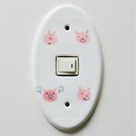 スイッチカバー　楕円１つ口用（ブタさん）614701