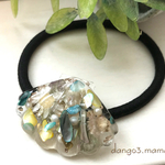 処分価格☆300円☆貝殻型☆花シェル花入レジンのヘアゴム