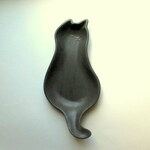 よしざわ窯　黒猫の鉢皿