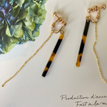 大人気✴︎再入荷✴︎新色追加✴︎揺れるべっ甲チェーン　イヤリング