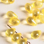 セール‼イエロー【チェコビーズ　チェコガラス 】しずく　ティアードロップ涙型