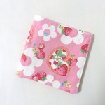 New*サニタリーポーチ*サニタリーケース*いちご*ハート