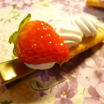 *限定*ヘアクリップ☆ひだり☆(生クリームといちご)*