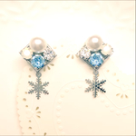 雪♡水色スワロイヤリング
