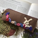 🐇うさぎと葉っぱのペンケース🍂