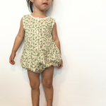 GURU GURUロンパース(小花柄)