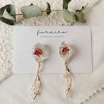姫バラの鉱石レジンとネジネジのピアス／イヤリング♡