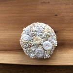 ビーズ刺繍（ヘアゴム/ブローチ）