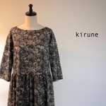 *tomoudo5583さま*専用☆リバティ*Skye Sophia*　ギャザーワンピース　Mサイズ