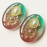 クリアカラーグラデーションピアス(グリーン×ブラウン)