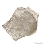 機能アップ☆立体マスク　ペイズリー刺繍レース　グレージュ色no.1銀イオン抗菌ガーゼか接触冷感ガーゼ　小池知事マスク好き