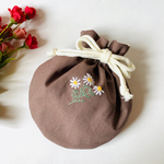 カモミール 刺繍 巾着 ポーチ