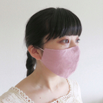ぶどう色の秋マスク