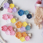つまみ細工　カラフルお花のヘアクリップ