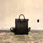 限定生産！クロコダイル型押しバッグパック！（ブラック×金具マットシルバー）