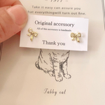 リボン風ピアス　チタンピアス